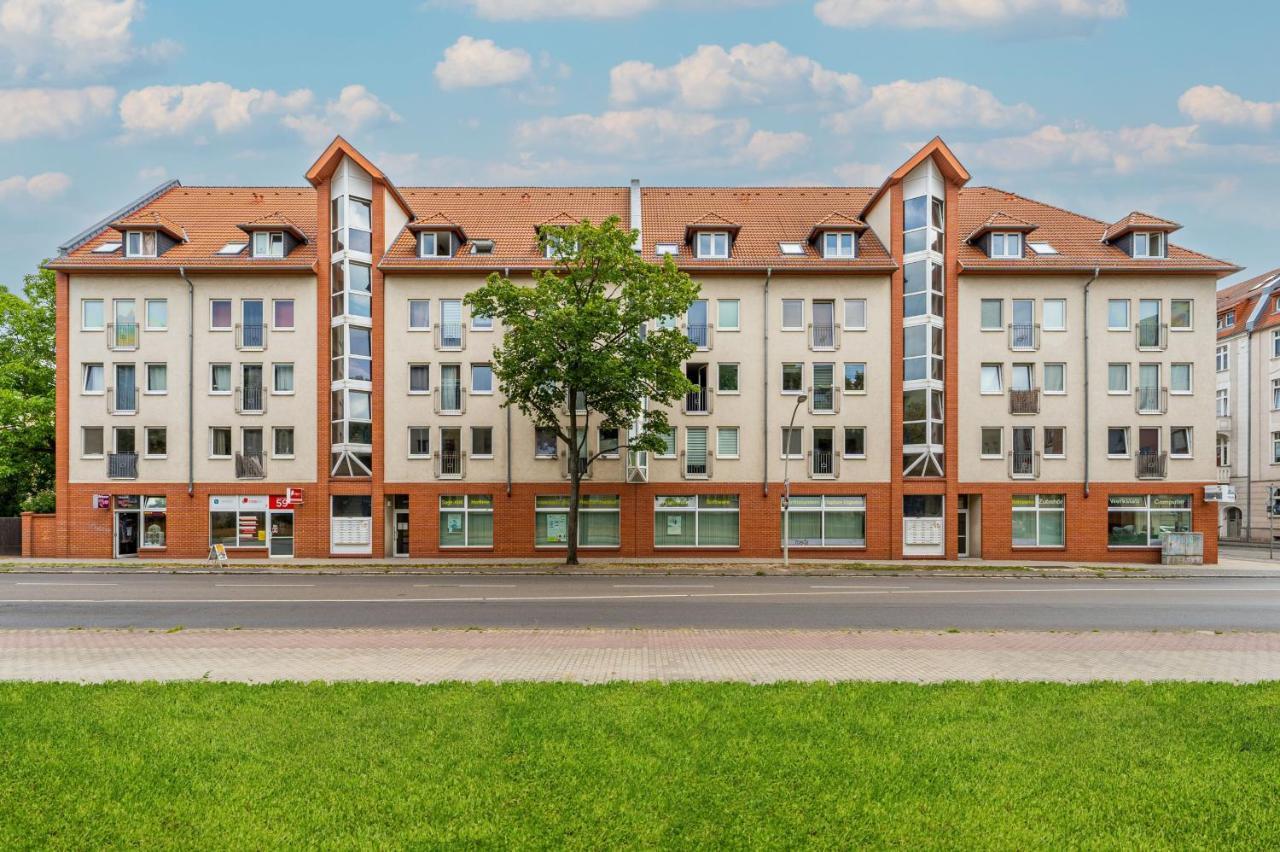 Apartment Vollausgtesttattes Modernes Studio,nahe Btu,netflix,kostenloser Tiefgaragenstellplatz *